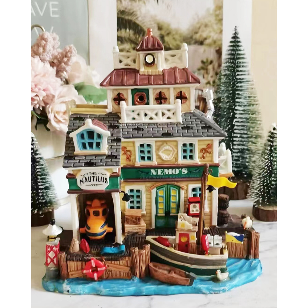 Navidad personalizada Polyresin hecho a mano temporada vacaciones Led House Home Village colecciones